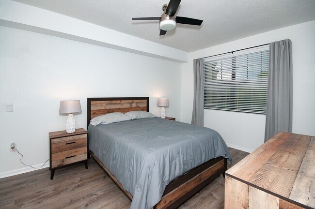 Building Photo - 12980 Positano Cir