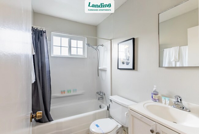 Building Photo - 1962 Bellomy St