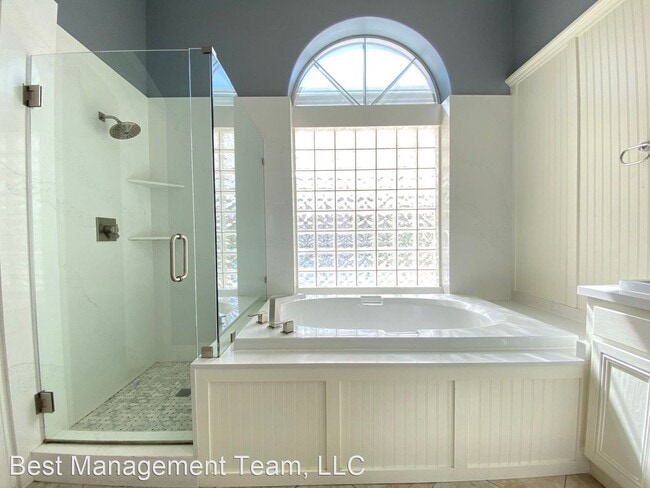 Building Photo - 4 br, 3 bath House - 3767 RUSKIN STREET