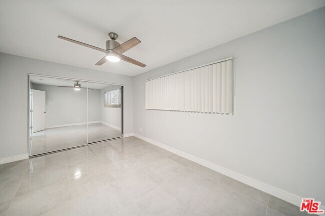 Building Photo - 7545 Hampton Ave