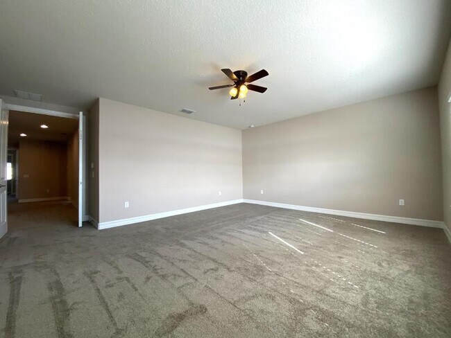 Building Photo - 11316 Lemon Lake Blvd