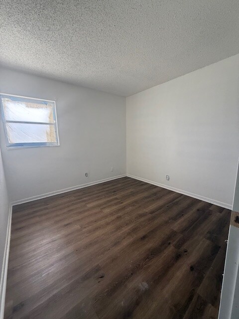 Building Photo - 5412 NW 24th Ct