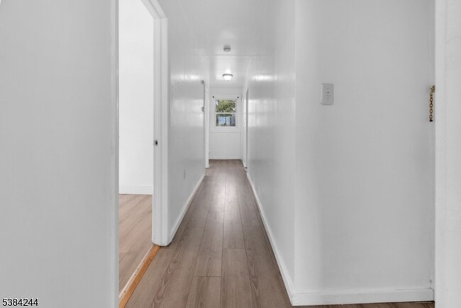 Building Photo - 47 Parkview Terrace