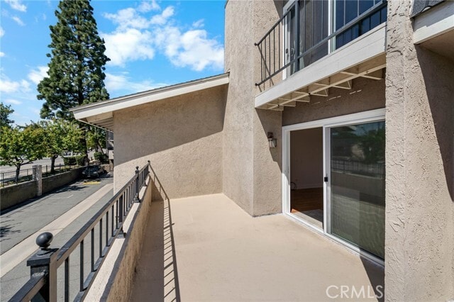 Building Photo - 1155 Rosecrans Ave