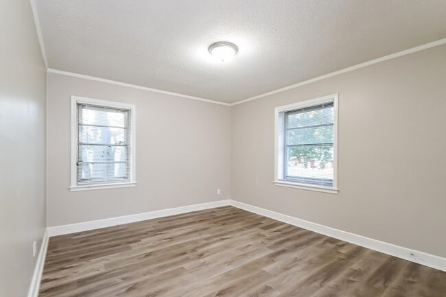 Building Photo - 5041 Davis Cove