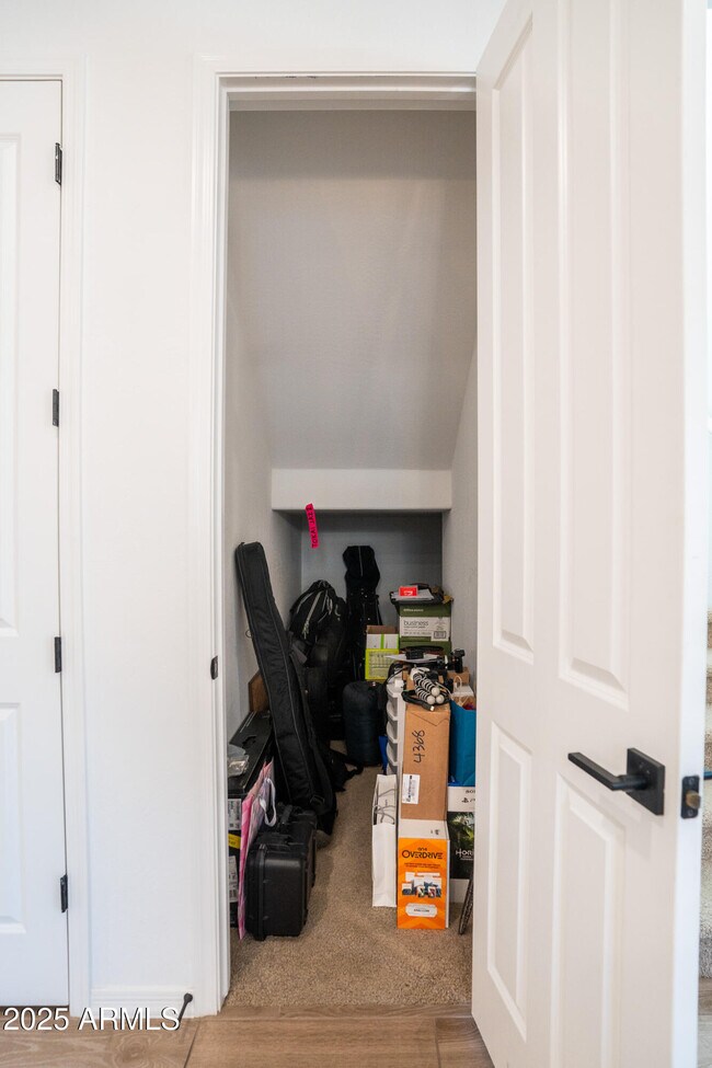 Building Photo - 4368 N Pioneer Dr