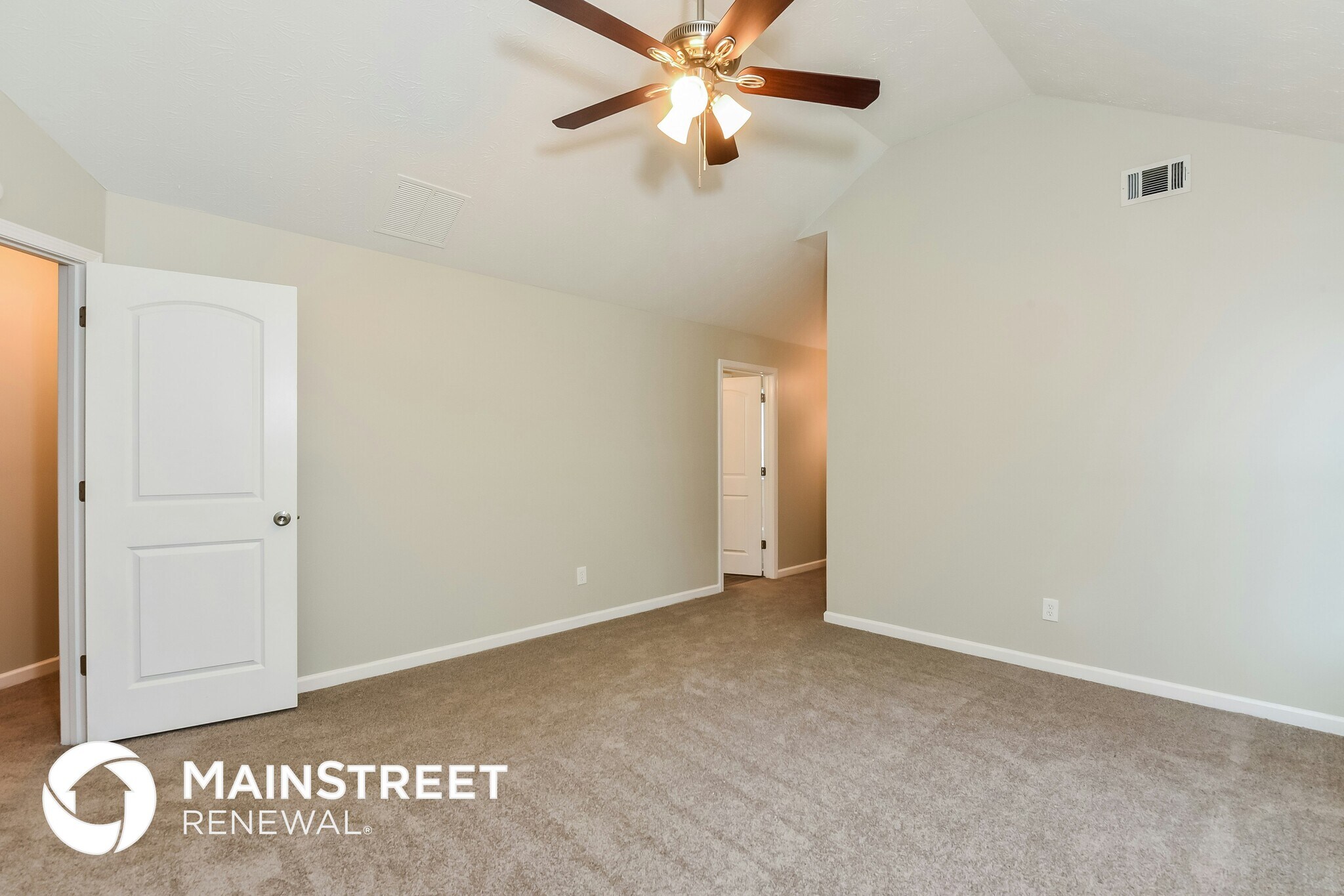 Building Photo - 7548 Garnet Dr