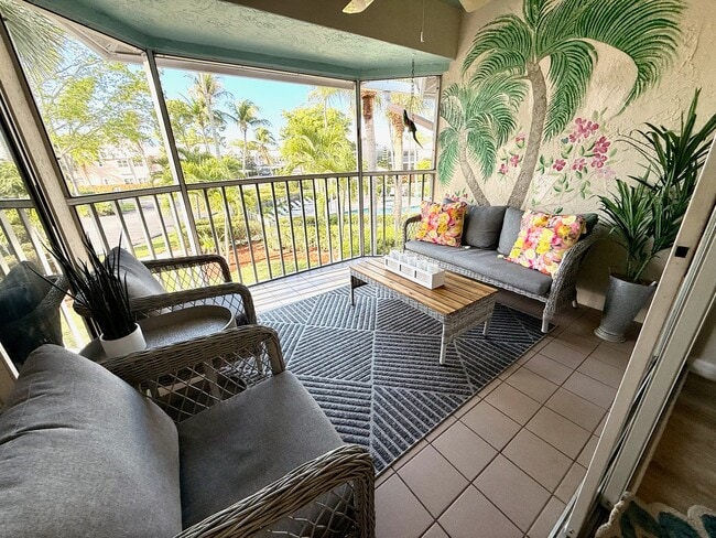 Linea overlooking Pool - 3941 Leeward Passage Ct