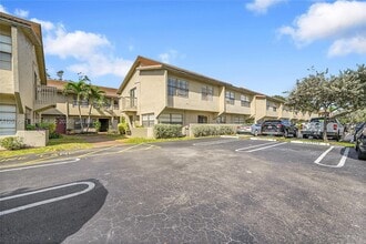 Building Photo - 2532 Coral Springs Dr
