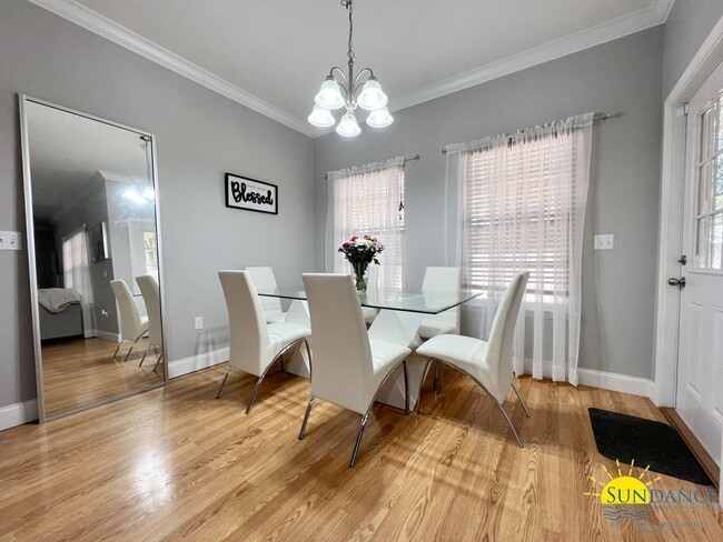 Building Photo - Beautiful 4 Bedroom Home in Niceville!