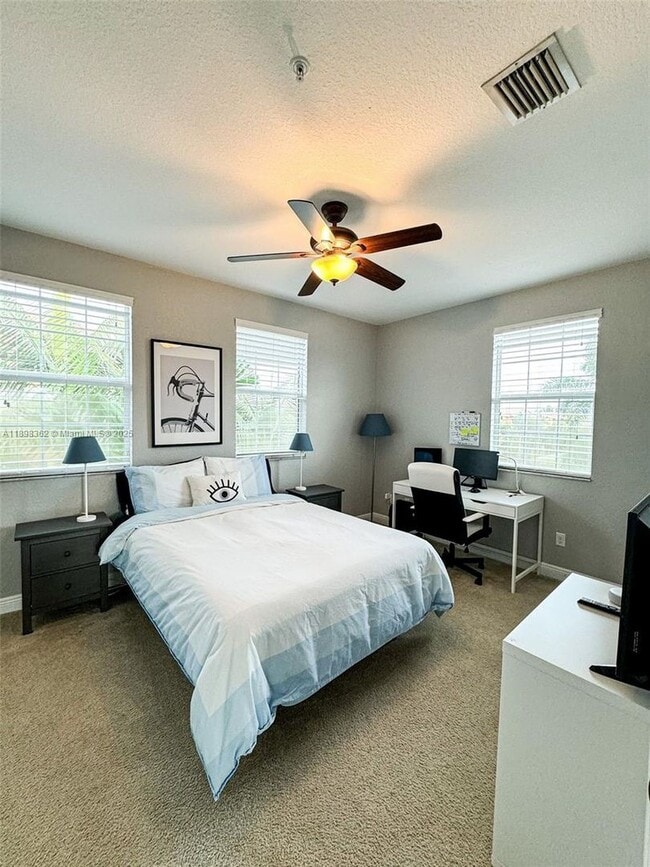 Building Photo - 1006 SW 147th Ave