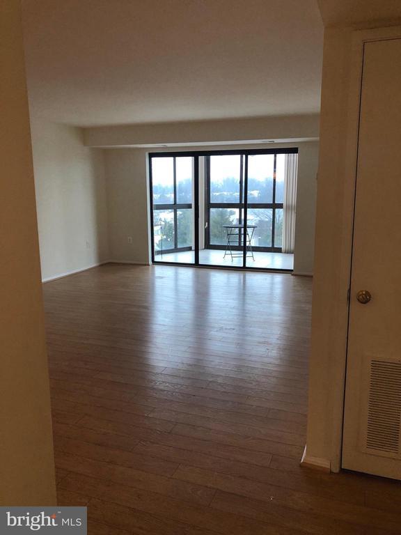 Building Photo - 3310 N Leisure World Blvd