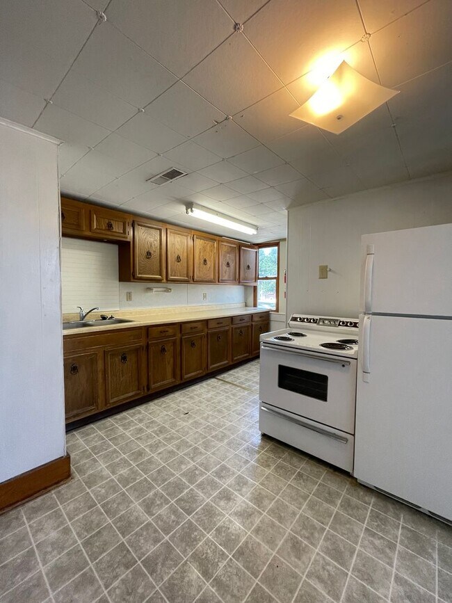 Building Photo - 1127 Market St