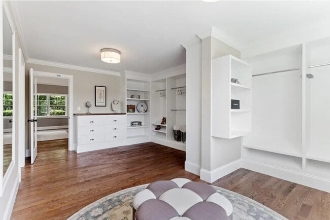 Building Photo - 56 Blossomcrest Rd