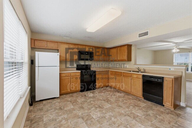Building Photo - 6066 Sagi Cir