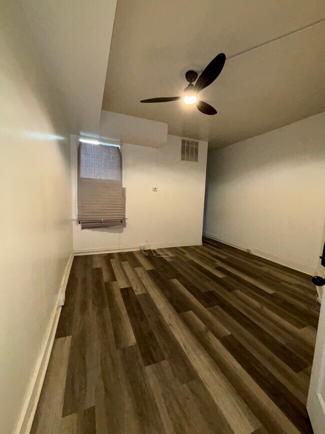 Building Photo - 292X Parkwood Ave