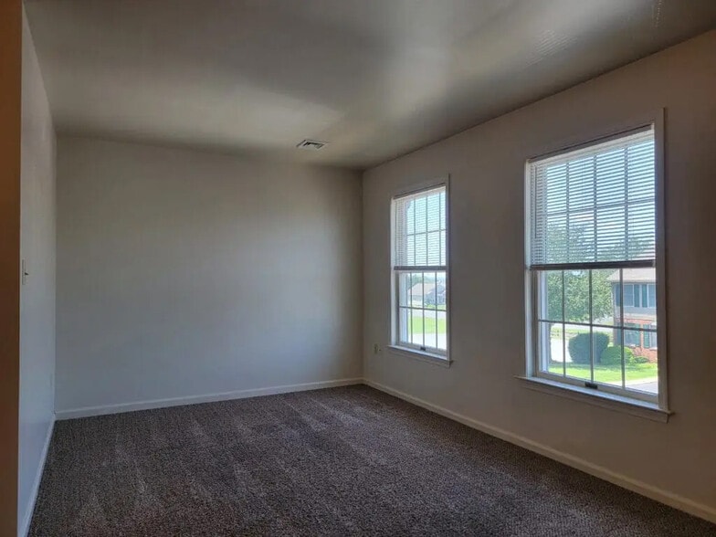 Building Photo - 1523 Lincoln Heights Ave