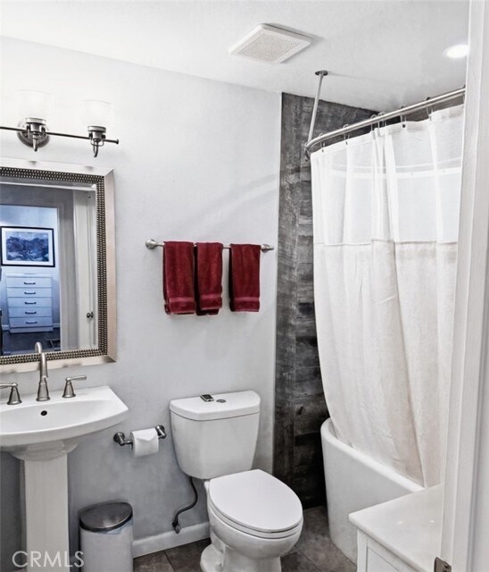 Building Photo - 73030 Catalina Way