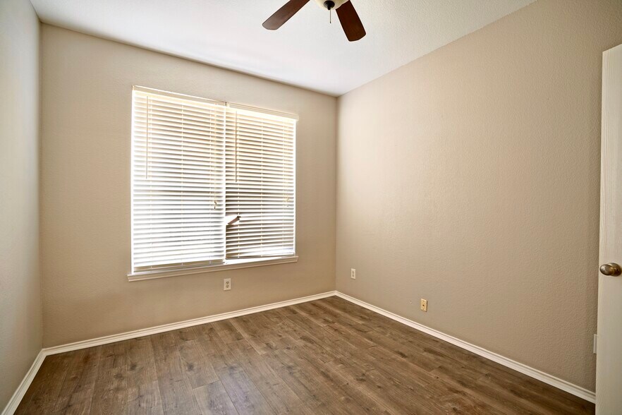 Bedroom 4 - 6629 Scottsdale Way