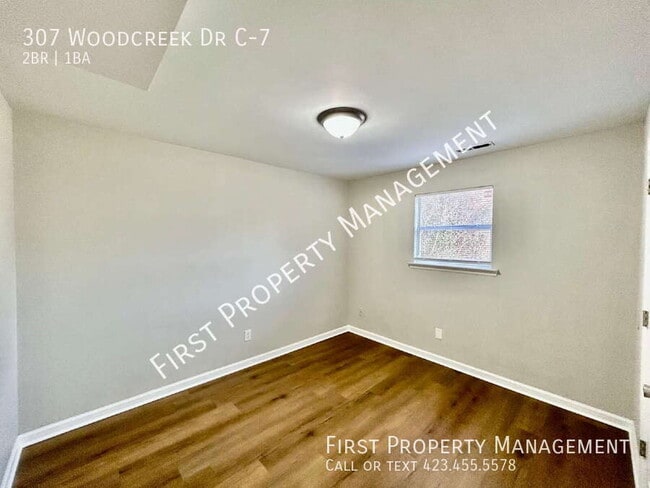 Building Photo - 307 Woodcreek Rd