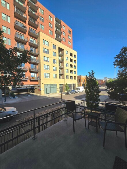 Building Photo - 1650 N Pearl St