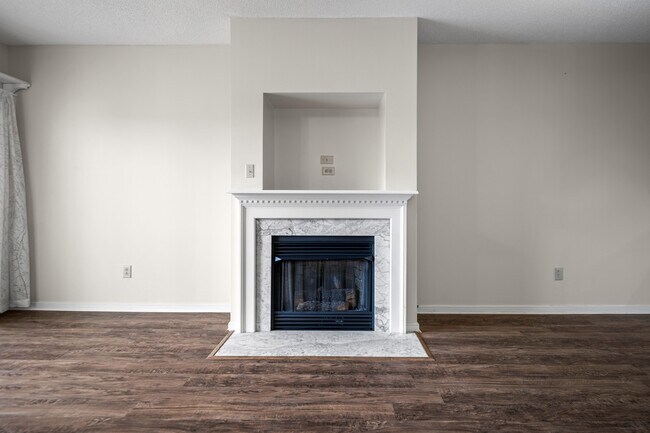 Building Photo - 301 Beacon Ridge Dr