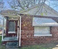 Building Photo - 1200 Marshall Ave