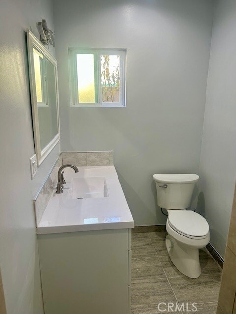 Building Photo - 5945 Riverton Ave