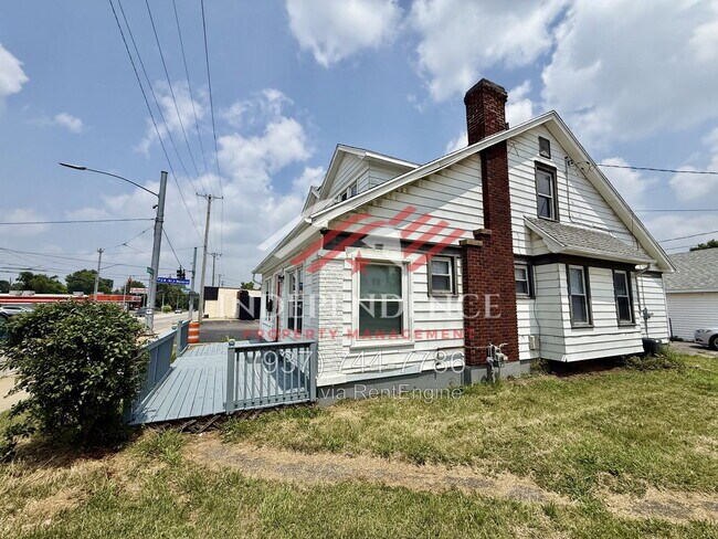 Building Photo - 1944 S Smithville Rd