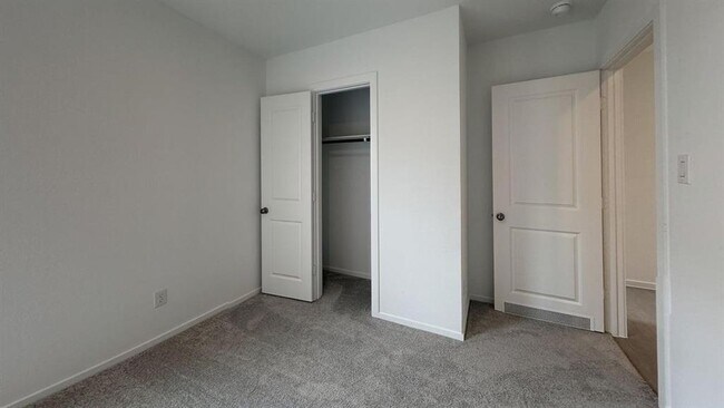 Building Photo - 3128 Twisted Myrtle Dr