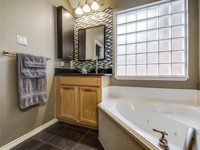 Building Photo - 12524 Concho Dr