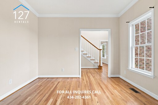 Building Photo - Stunning 4-Bedroom House in Prime Forest Location!