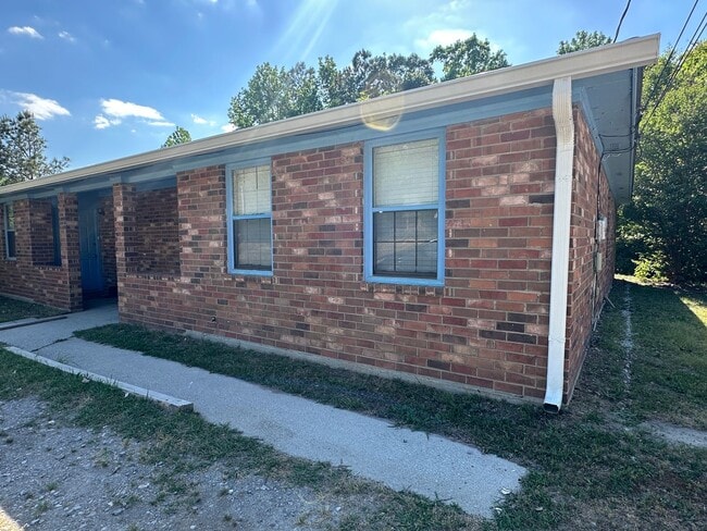 Building Photo - """~132 Stoneybrooks Place