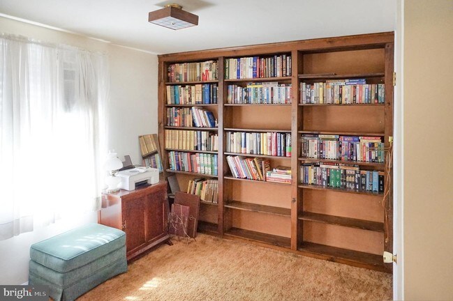 Building Photo - 106 Fellowship Rd