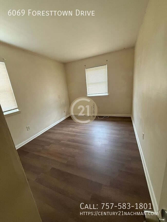 Building Photo - 6069 Foresttown Dr