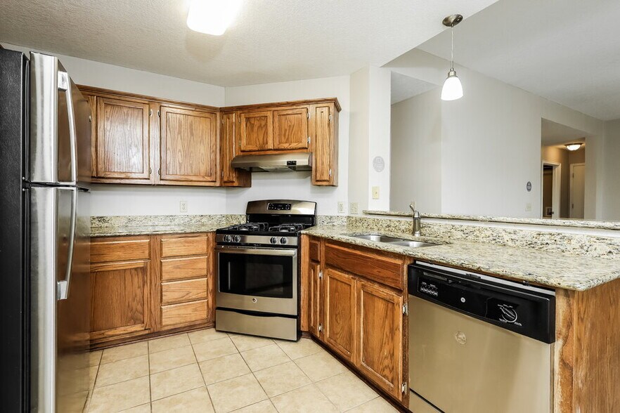 Building Photo - 205 Bradgate Dr