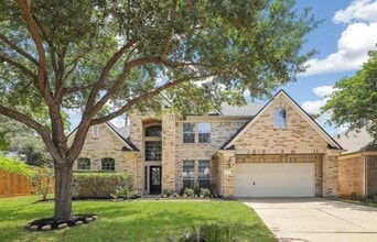 Building Photo - 2203 Centerbrook Ln