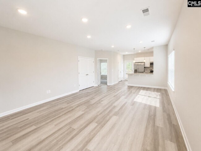 Building Photo - 820 Lodgepole Ln