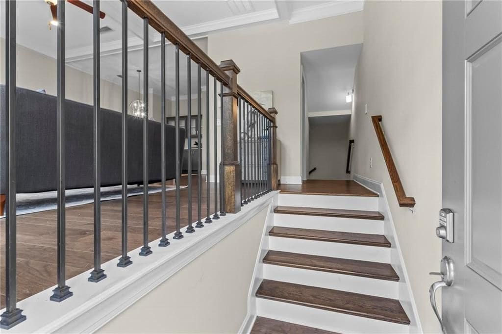 Building Photo - 3159 Rutter Dr