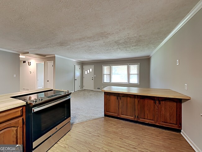 Building Photo - 3820 Tommy Dr