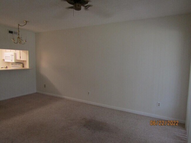 Building Photo - 1100 Possum Trot Rd