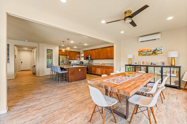 Building Photo - 74131 Imperial Ct E