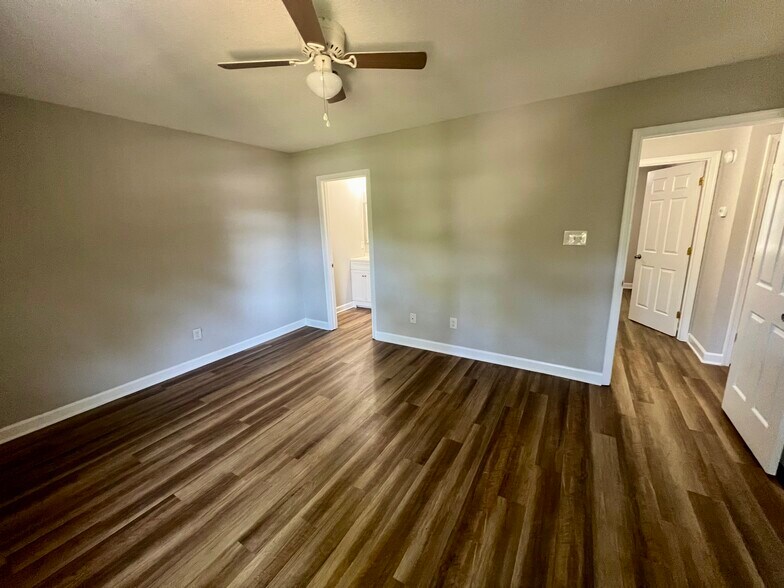 Building Photo - 2622 Brafferton Ct