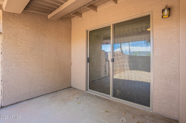 Building Photo - 6206 E Glencove St
