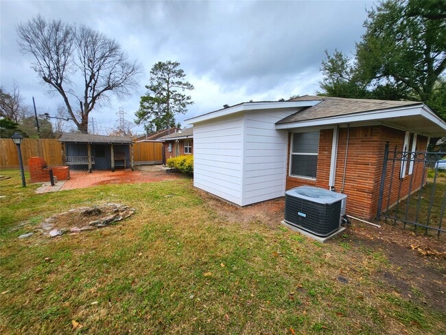 Building Photo - 1635 Wilde Rock Way