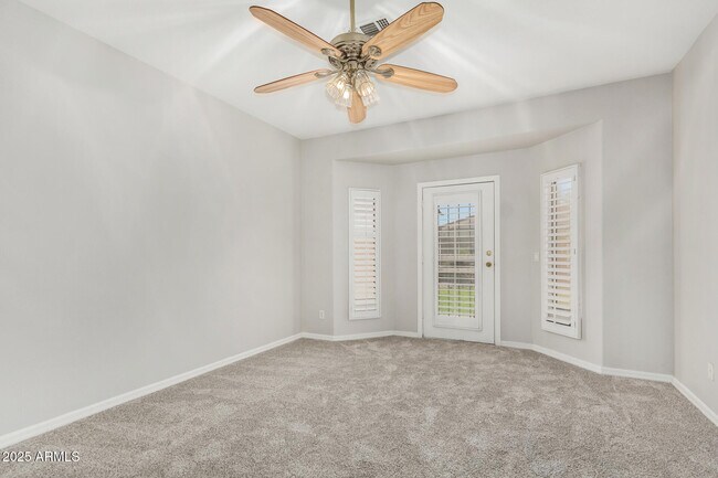 Building Photo - 14621 W Catalina Dr