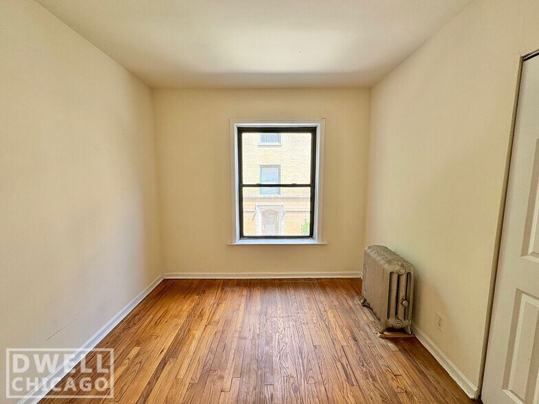 Building Photo - 2342 N Spaulding Ave