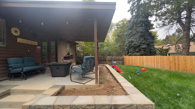 Building Photo - Great House in Parkwood
