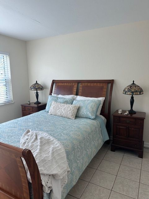 Primary Photo - 1560 SE Royal Green Cir