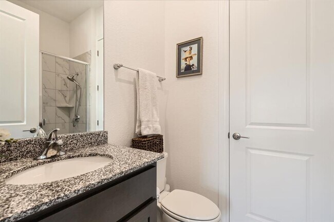 Building Photo - 4608 Modena Bay Bend